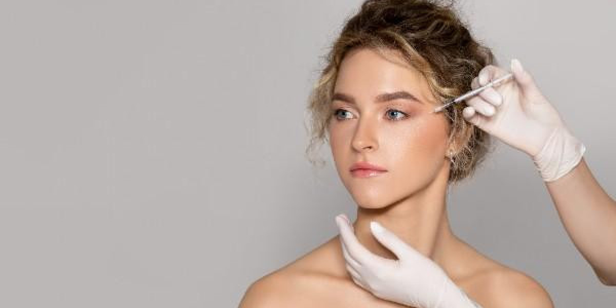 Can Botox Lift Hooded Eyes? Here's What You Need to Know