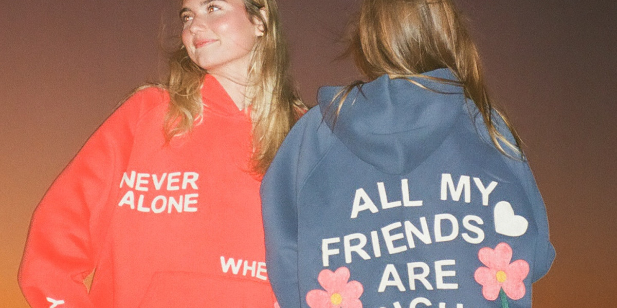 Dandy Worldwide Drop Culture: Why Fans Can’t Get Enough of Dandy Hoodies & Jackets