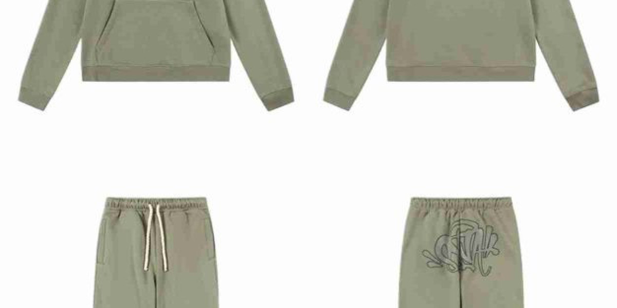 The Syna World Tracksuit: Redefining Modern Streetwear