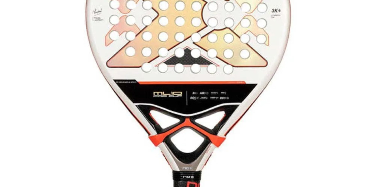 How South Africans Can Choose the Right Pickleball Paddles and Padel Rackets