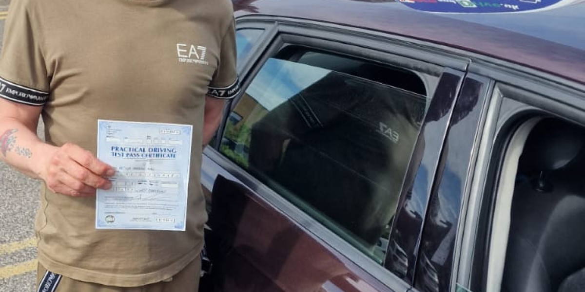 Drive with Confidence: Discover the Best Driving Schools in Manchester for Every Learner