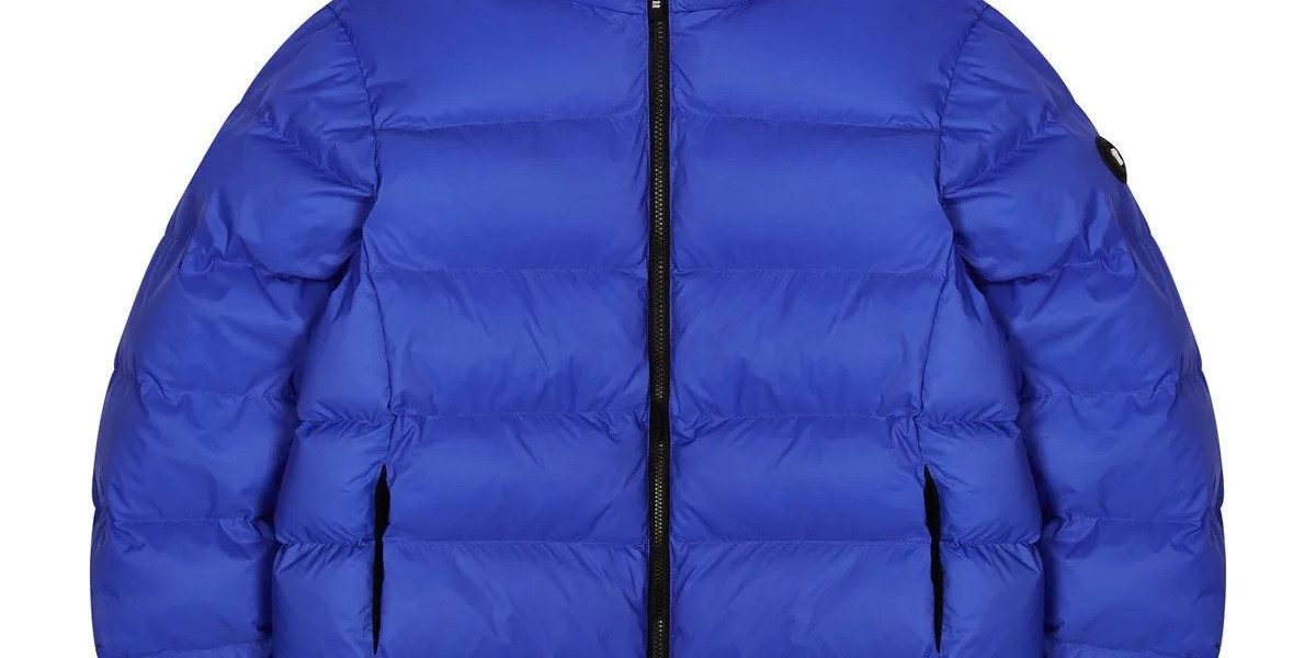 Kurtka Trapstar: A Revolution in Streetwear Fashion