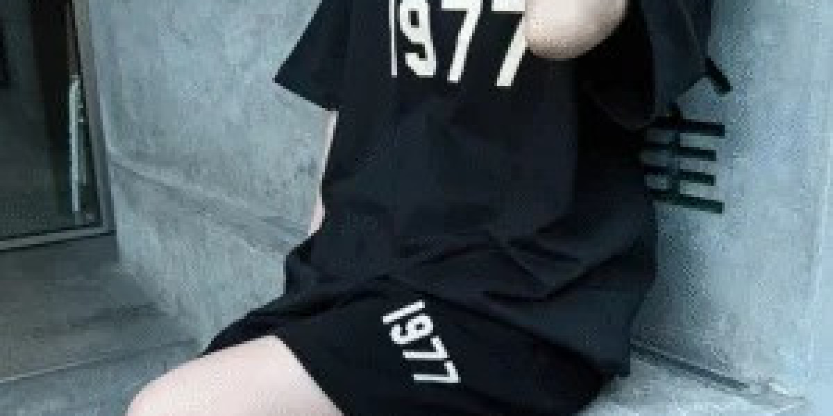 Buy the Essentials Hoodie 1977 with Confidence