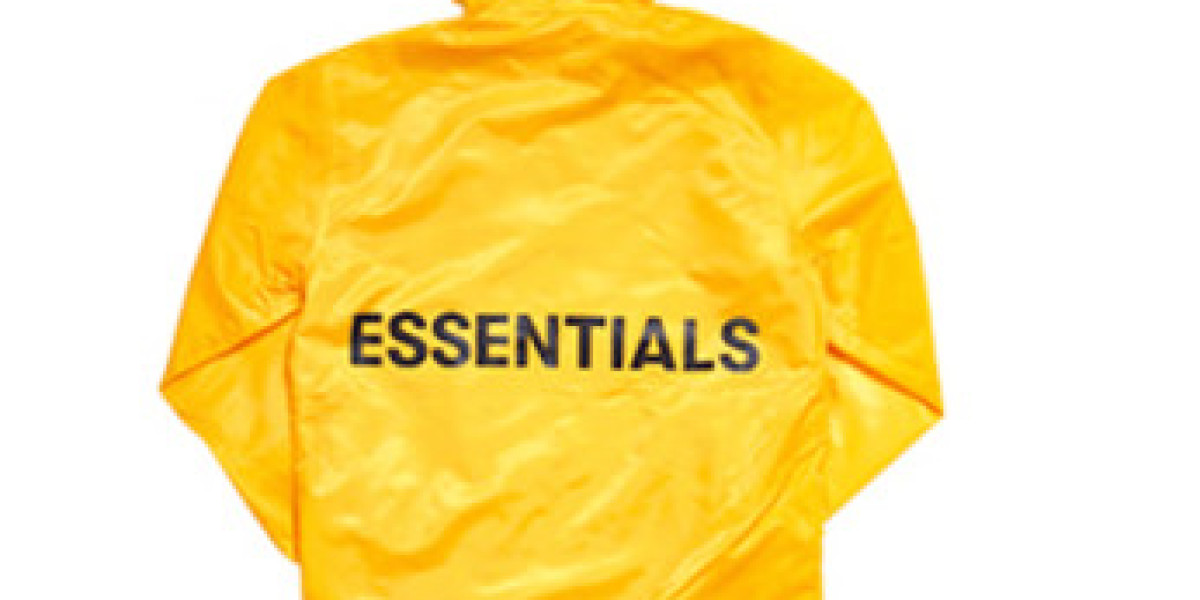 Redefine Casual Fashion with the Chic Essentials Hoodie